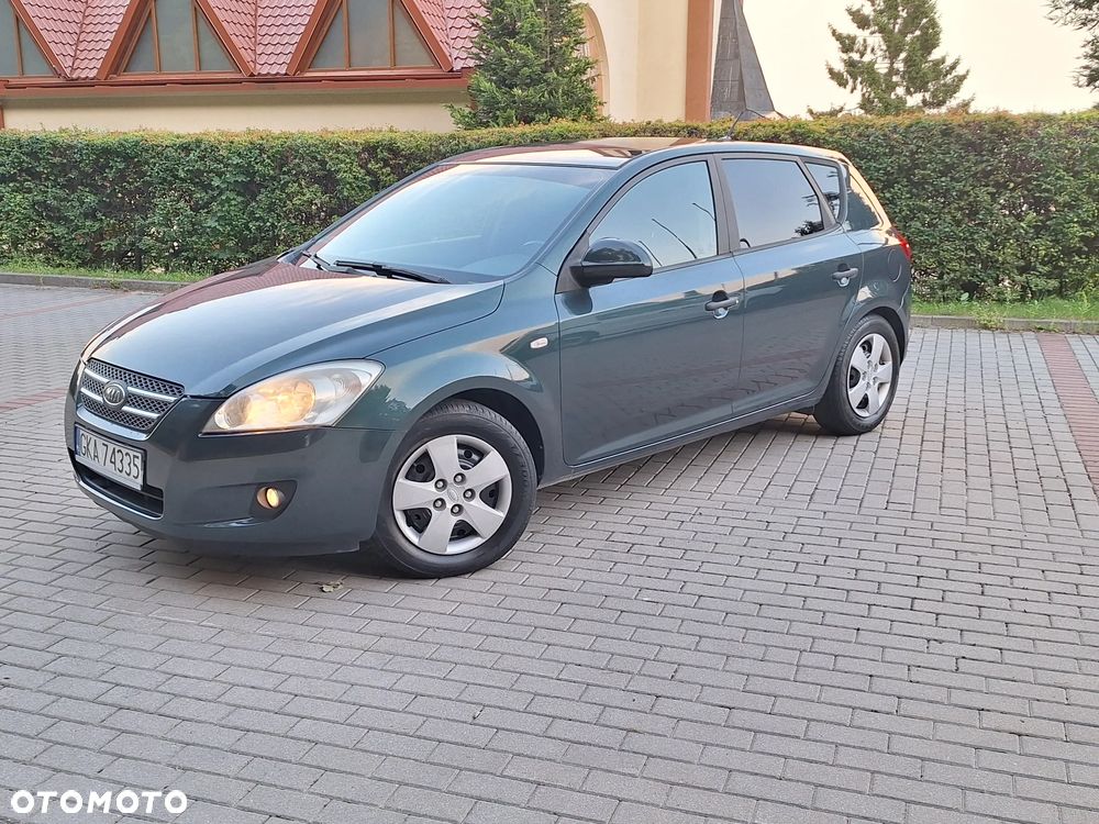 Kia Ceed 1.4 CVVT Attract - 6