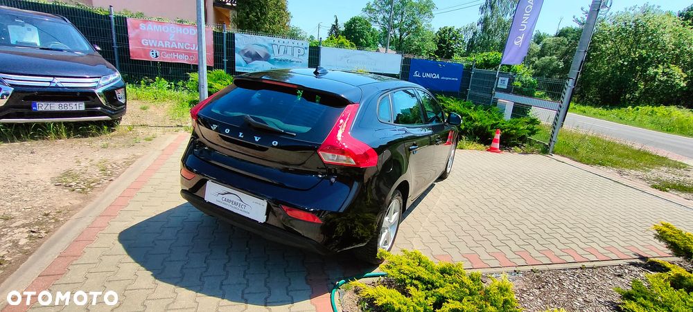Volvo V40 D2 - 2