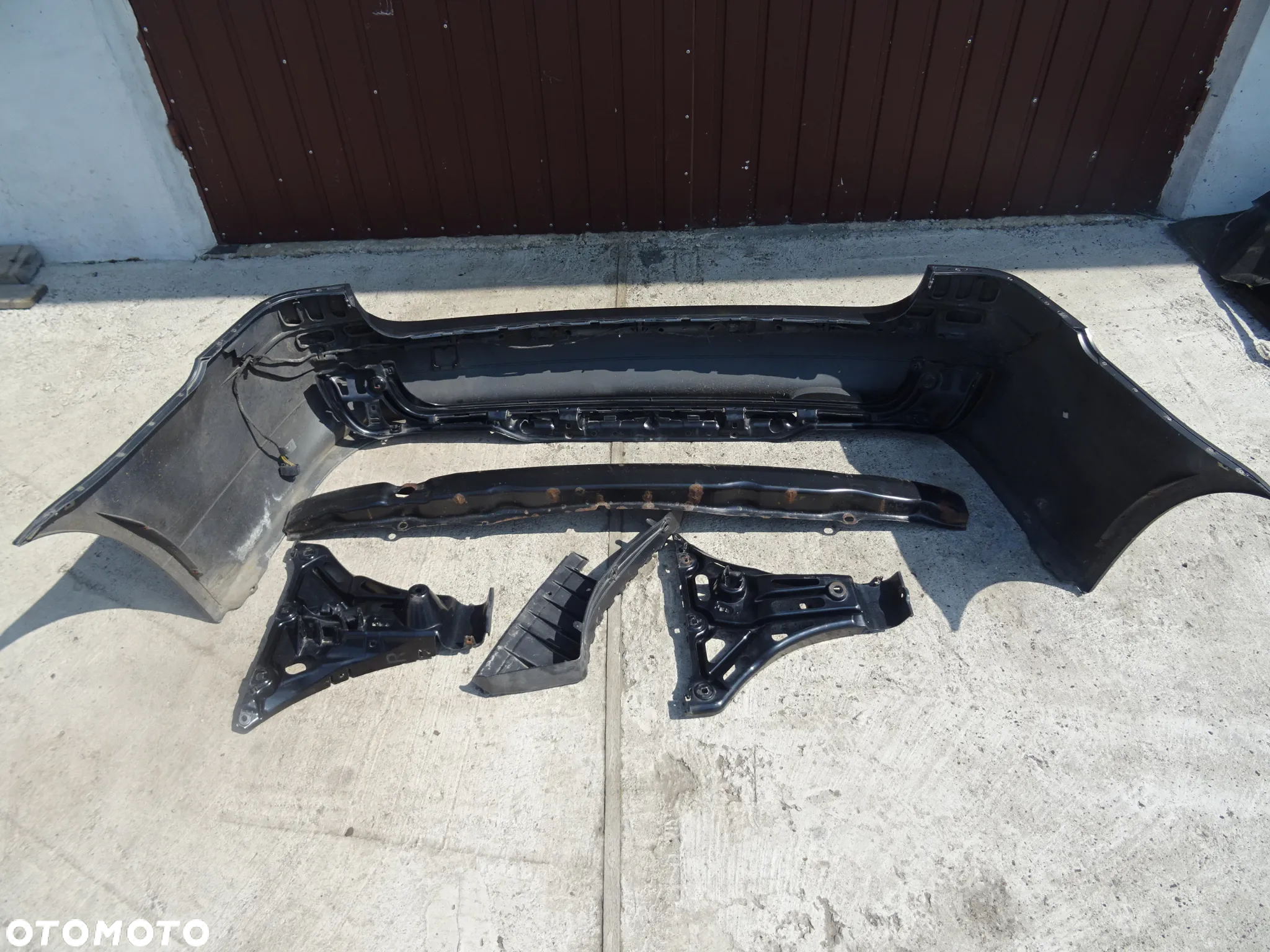 BMW E61 TITANGRAU II ZDERZAK TYŁ TYLNY KOMPLETNY PDC BELKA ŚLIZGI - 11