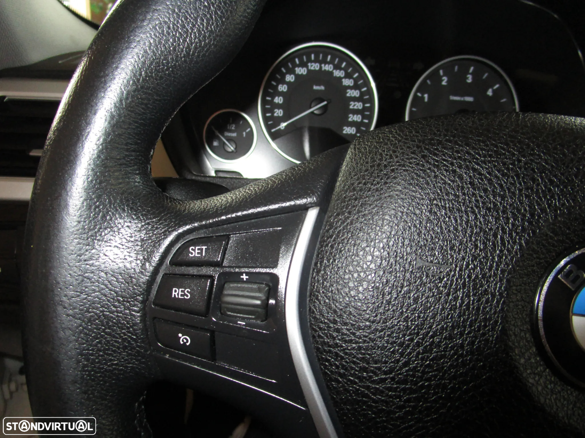 BMW 320 d Touring Aut. Sport Line - 33