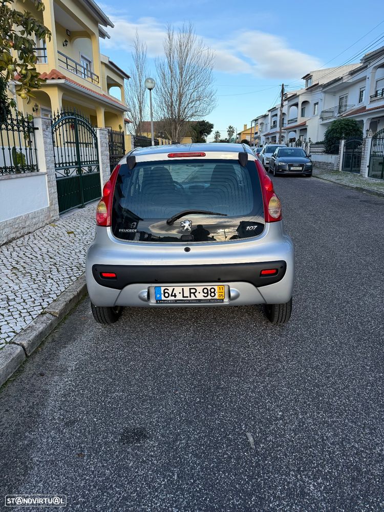 Peugeot 107 1.0 Black&Silver E5 - 4