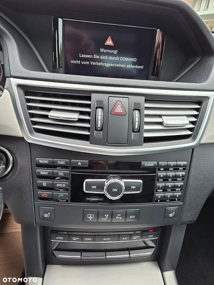 Mercedes-Benz Klasa E 350 CDI DPF BlueEFFICIENCY 7G-TRONIC Avantgarde - 13