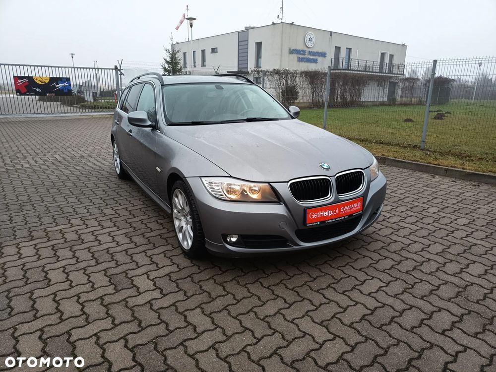 BMW Seria 3 318d - 3