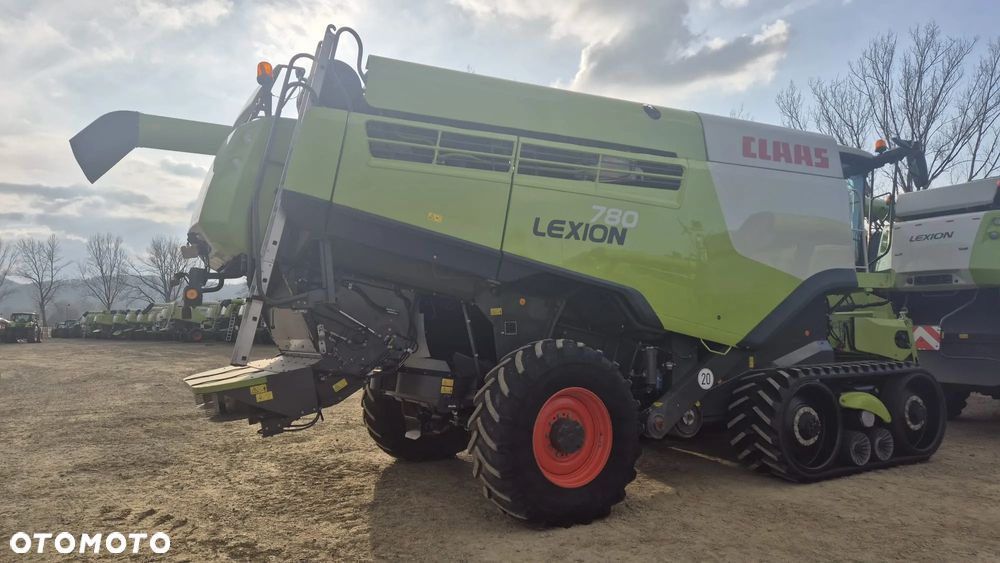 Claas Lexion 780TT(4X4) z hederem - 28