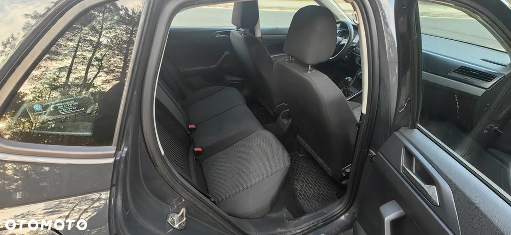 Volkswagen Polo 1.6 TDI SCR Highline - 12