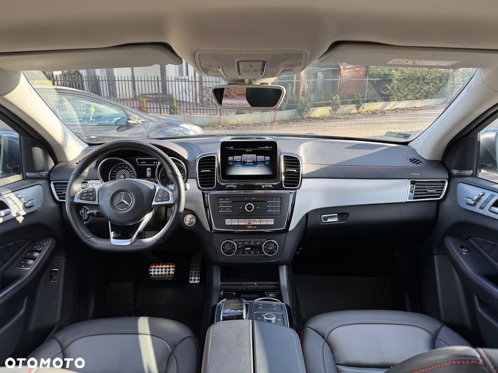 Mercedes-Benz GLE 400 4-Matic 9G-TRONIC - 37