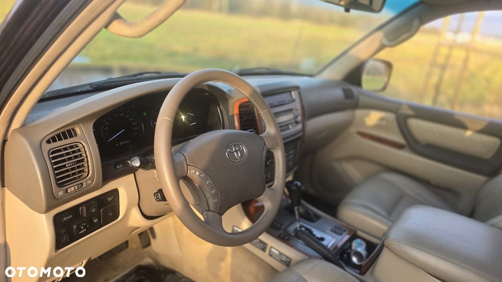 Toyota Land Cruiser 4.7 V8 - 15