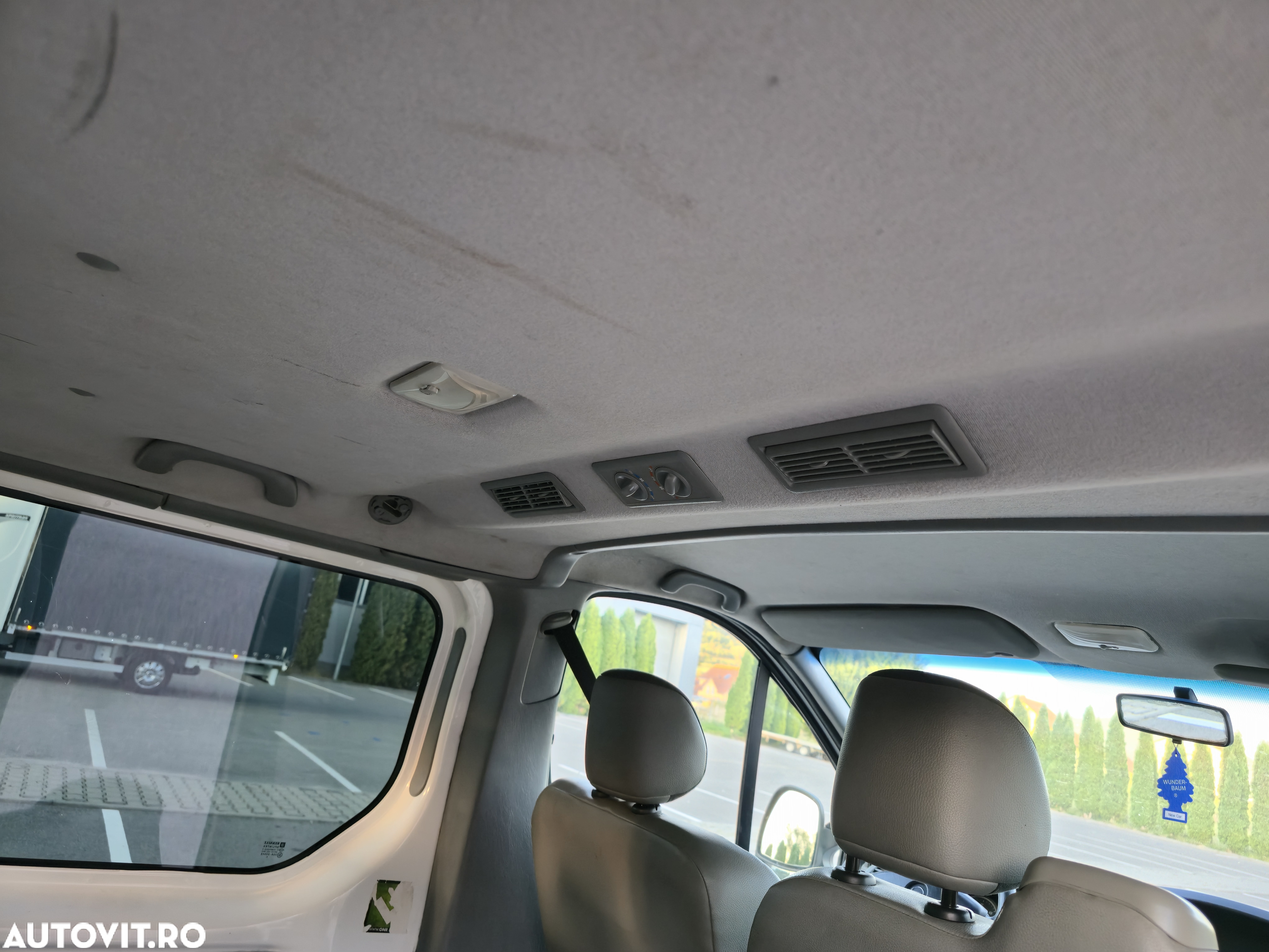 Opel Vivaro - 15