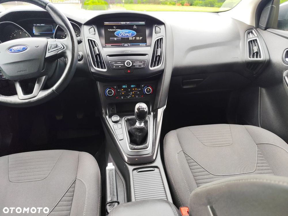 Ford Focus 1.5 TDCi DPF Start-Stopp-System Titanium - 10