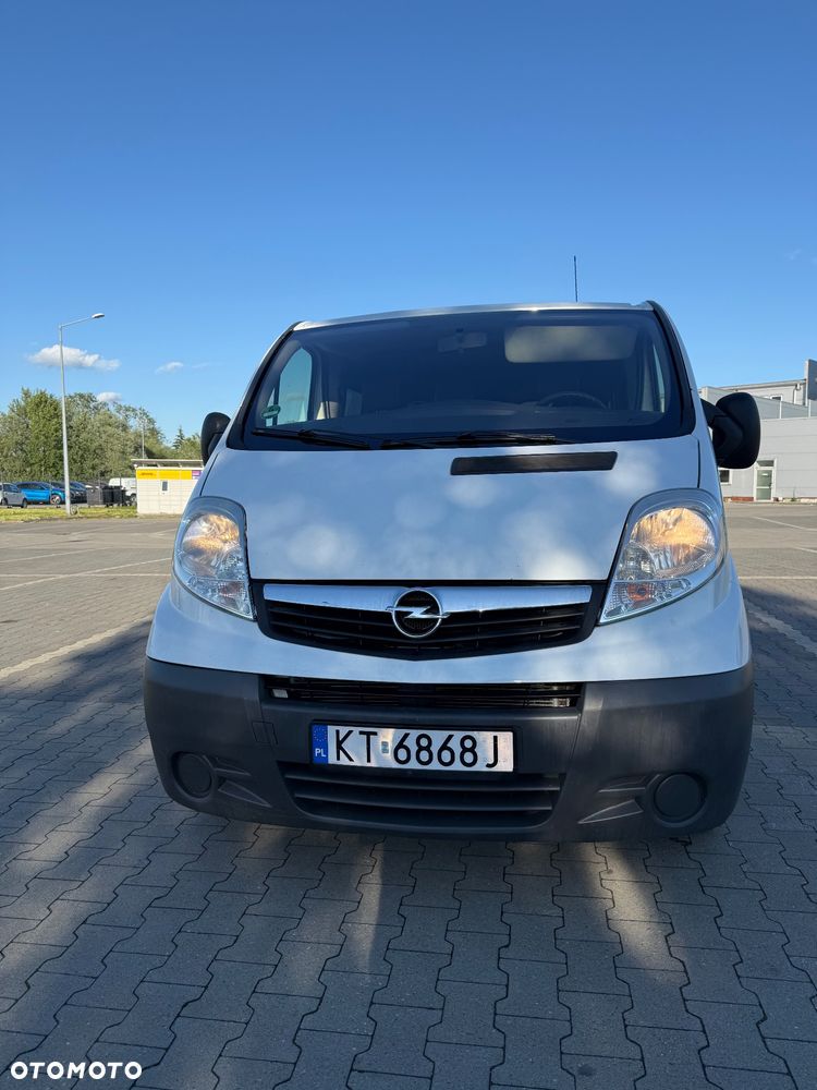 Opel Vivaro - 12