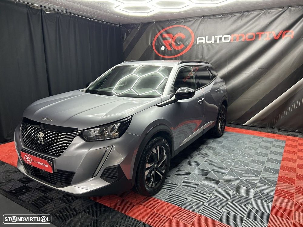 Peugeot 2008 1.2 PureTech Allure EAT8 - 3