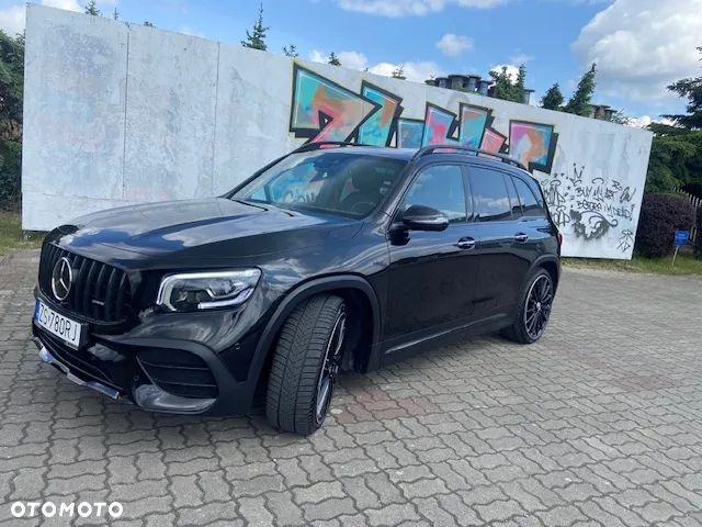 Mercedes - Benz CLA