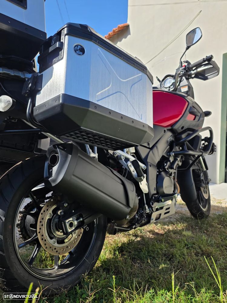Suzuki DL V-Strom 1000 - 13