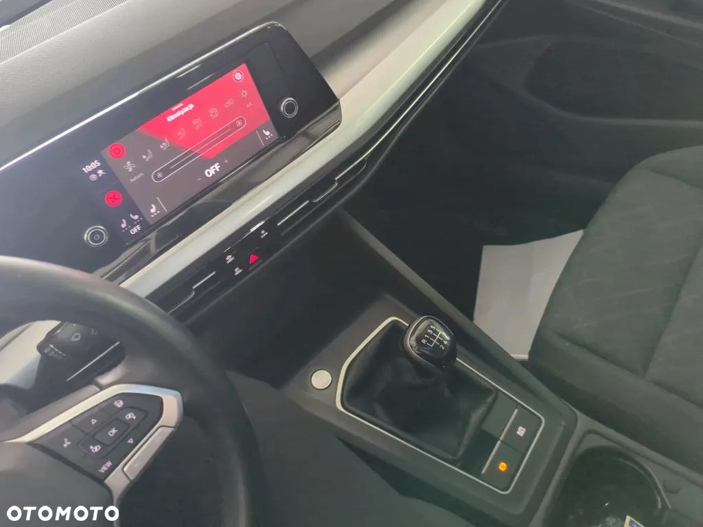 Volkswagen Golf VIII 2.0 TDI Life - 9