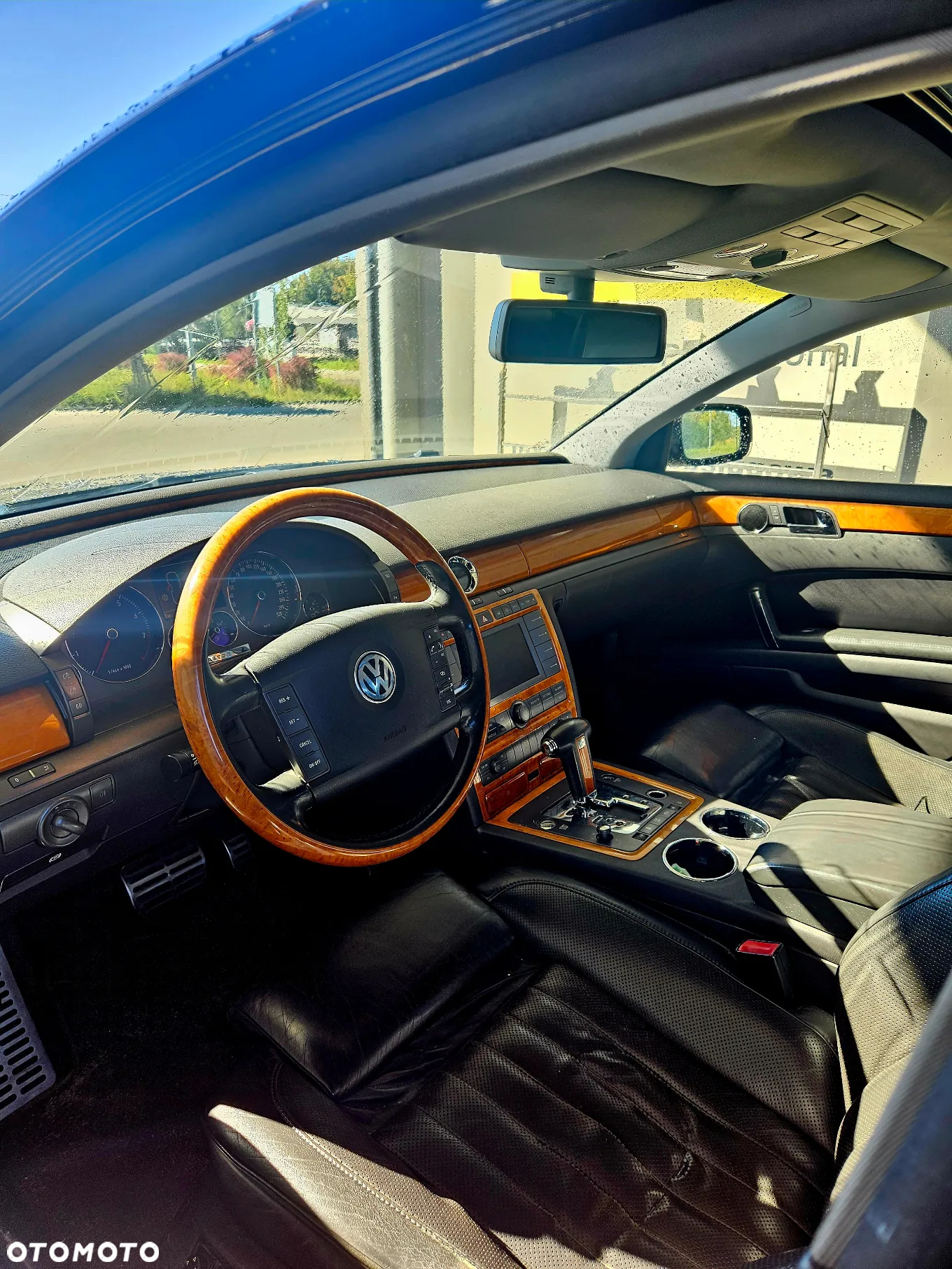 Volkswagen Phaeton 4.2 V8 4Mot (5 os.) - 7