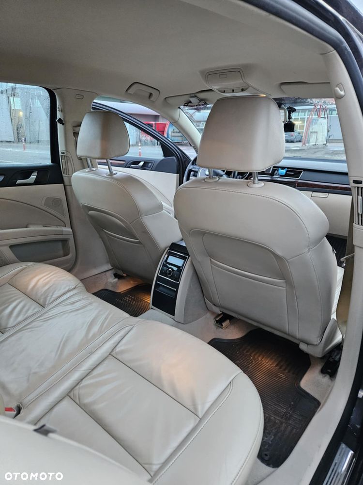 Skoda Superb 1.8 TSI Platinum DSG - 10