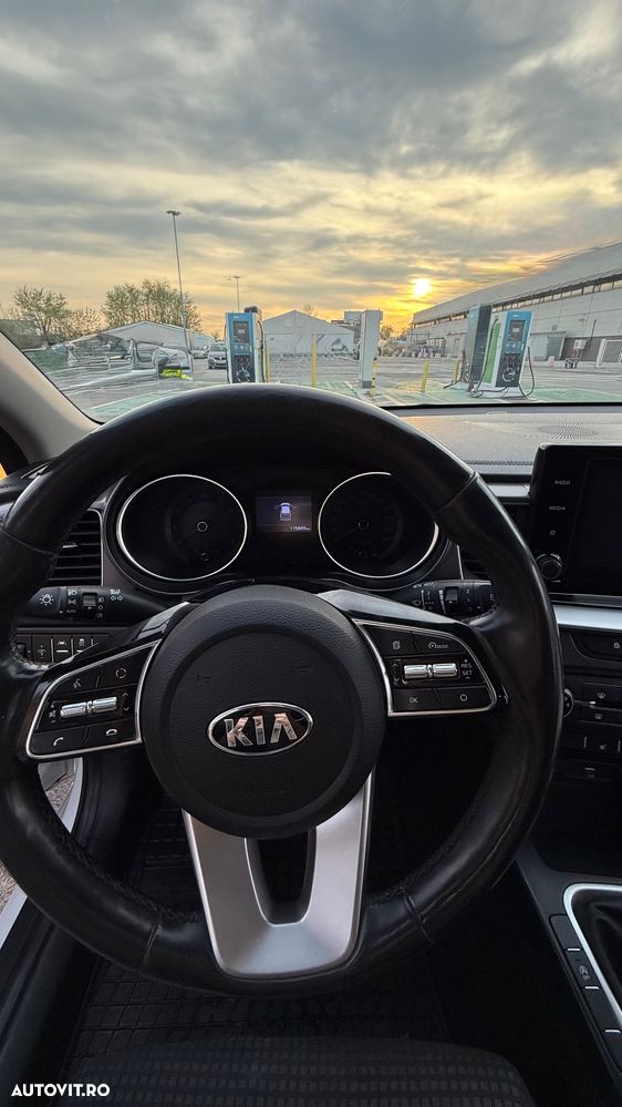 Kia Ceed 1.4 T-GDI Best - 20