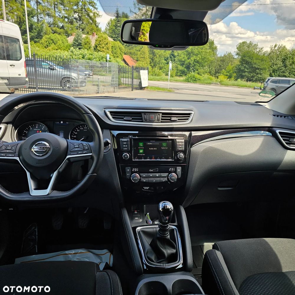 Nissan Qashqai 1.3 DIG-T AKARI - 8
