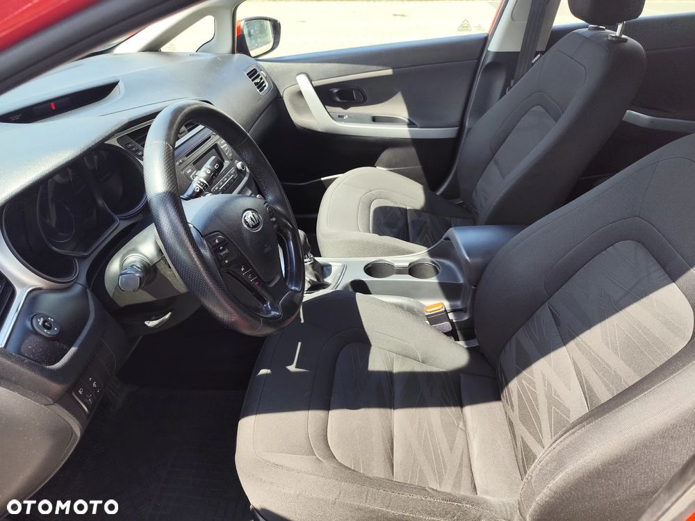 Kia Ceed 1.4 M - 29