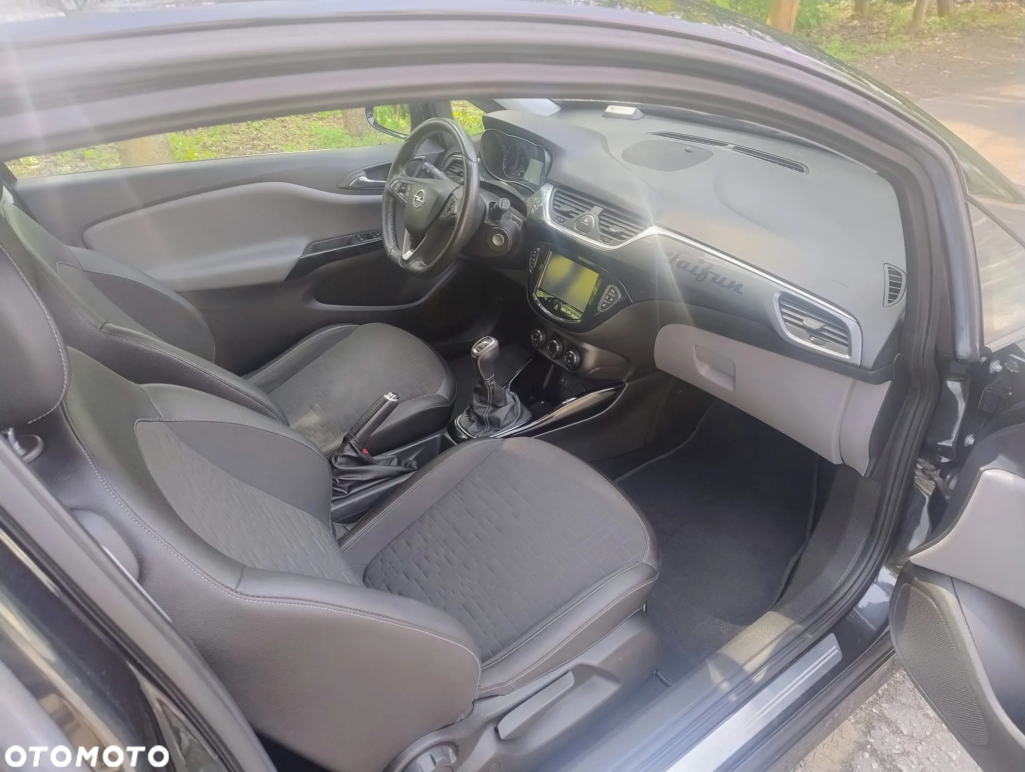 Opel Corsa 1.4 T GSi S&S - 16