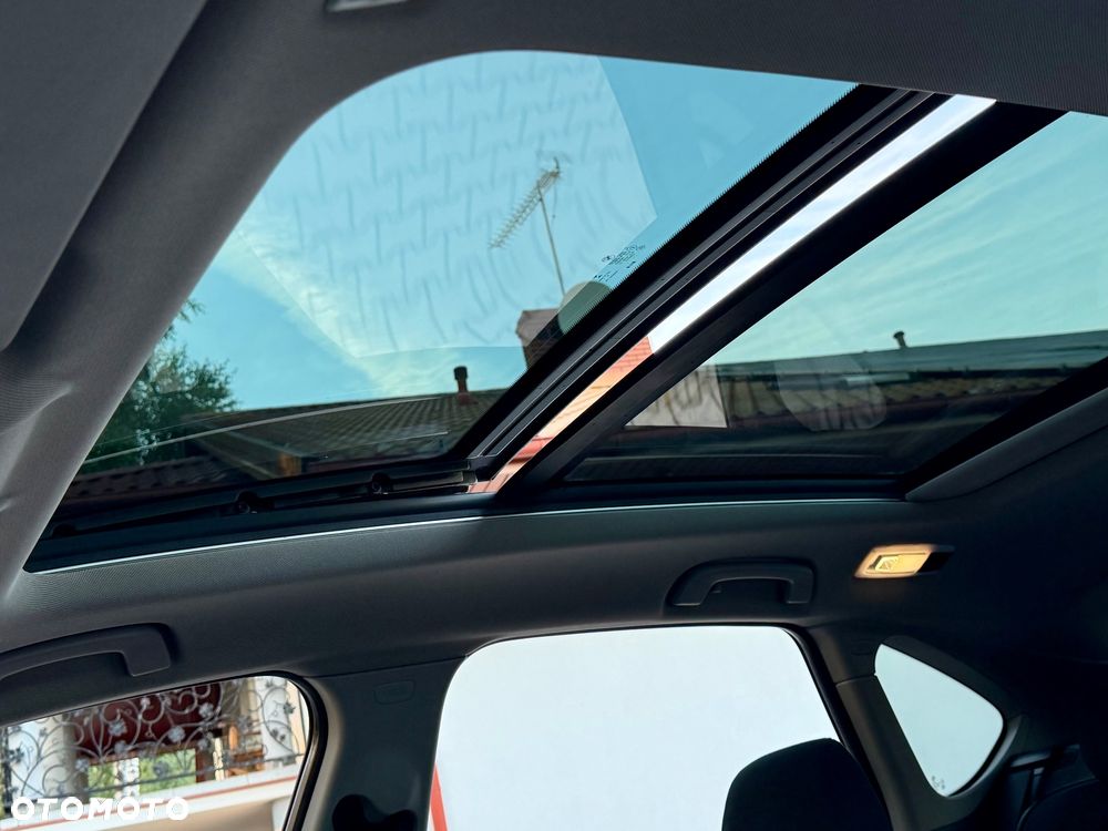 BMW Seria 2 218i Advantage - 38