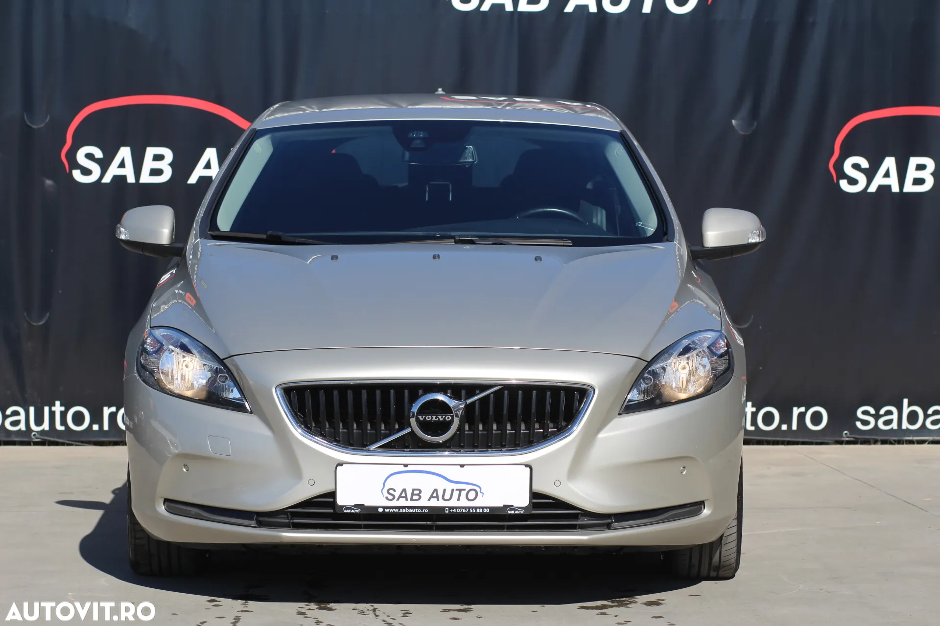 Volvo V40 D2 Aut. Basic - 3
