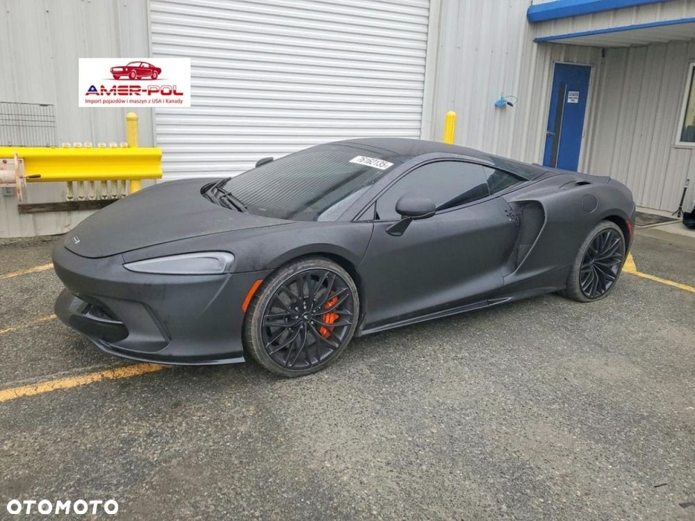 McLaren GT - 1