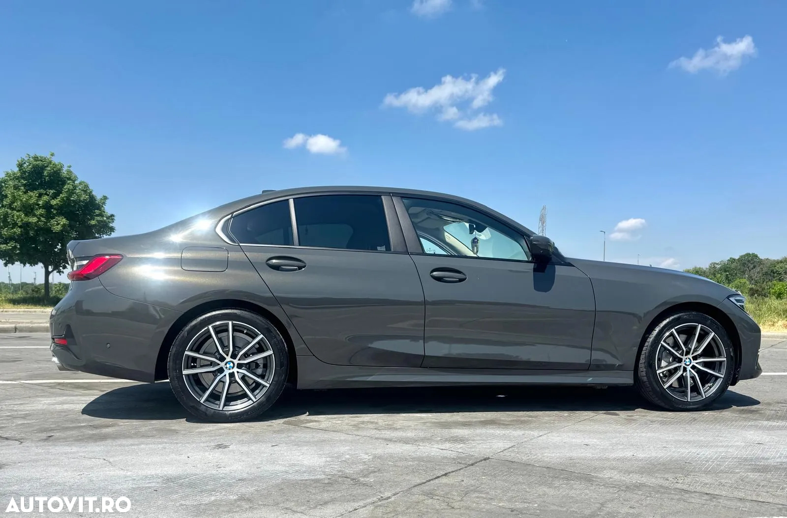 BMW Seria 3 330i xDrive AT - 6