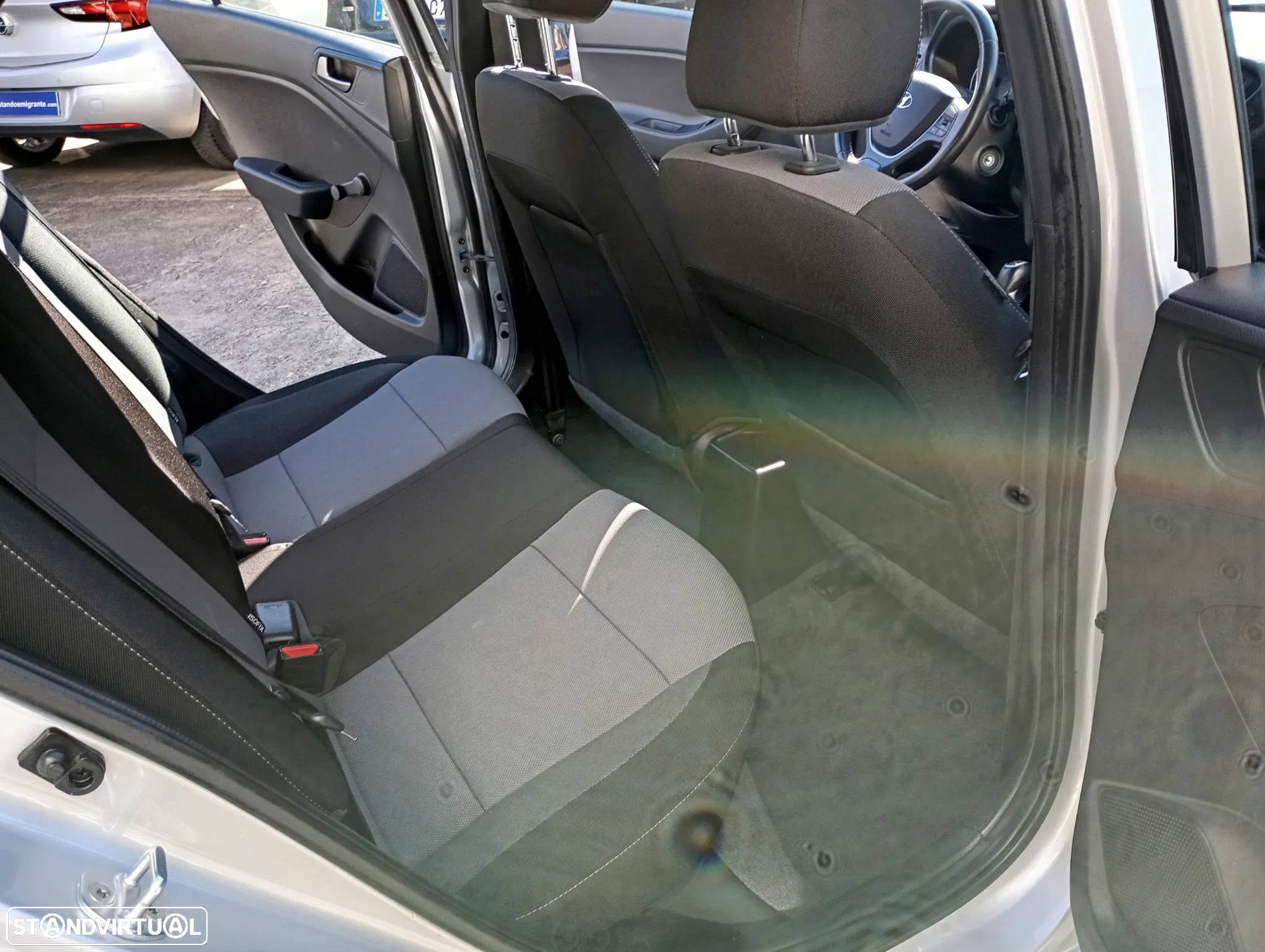 Hyundai i20 1.2 Blue Classic - 9