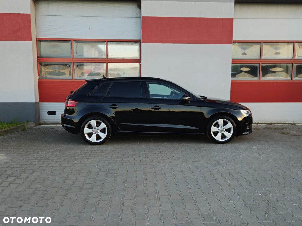 Audi A3 Sportback 1.4 TFSI Attraction - 9