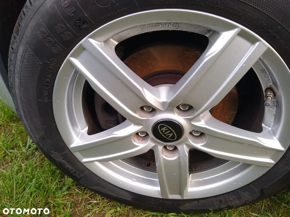 Kia Ceed - 28