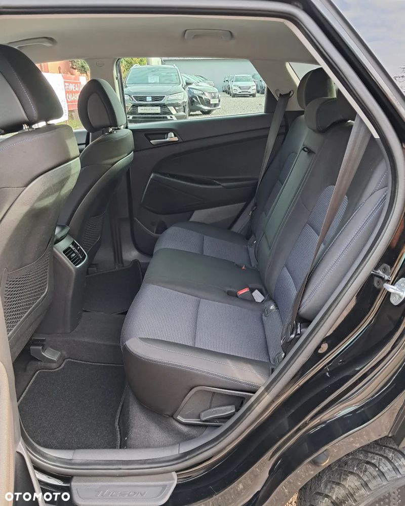 Hyundai Tucson blue 1.7 CRDi 2WD Style - 12