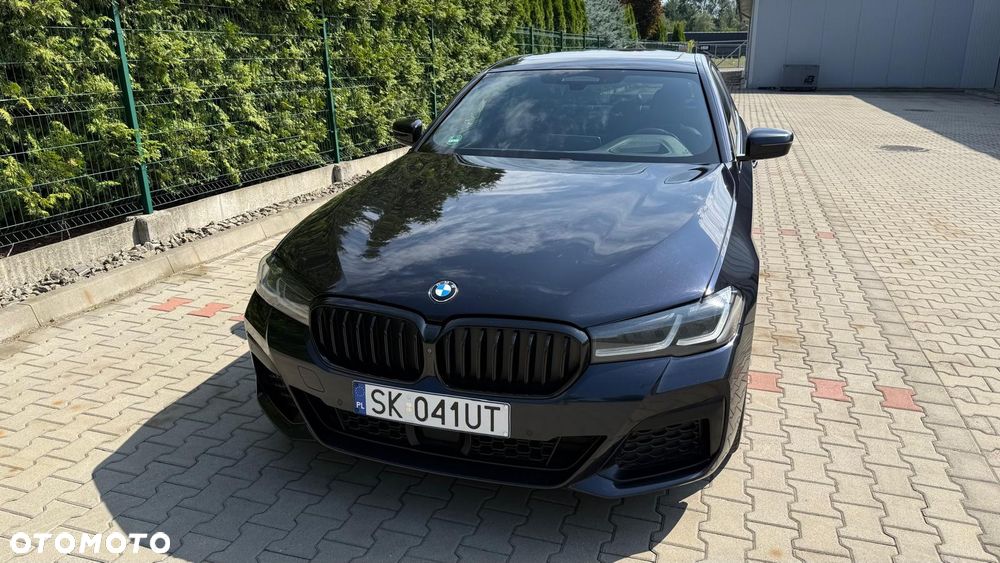 BMW Seria 5 540d xDrive mHEV M Sport sport - 3