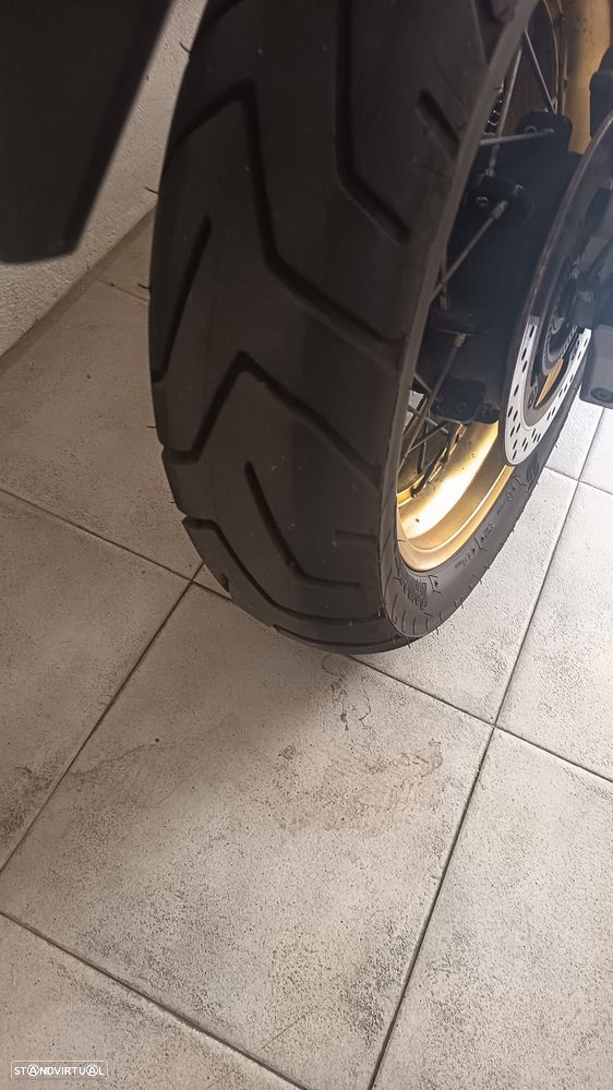 Suzuki v-strom XT - 5