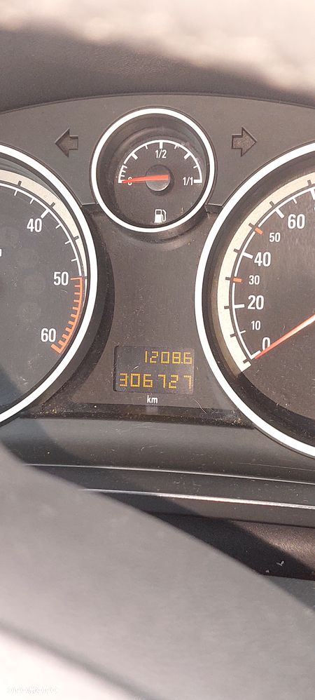 Opel Zafira 1.9 CDTI Cosmo ActiveSelect - 17