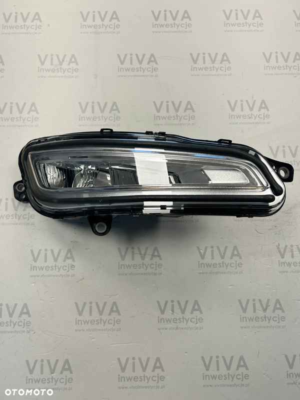 VOLVO OE HALOGEN REFLEKTOR PRZECIWMGIELNY PRAWY 23932945