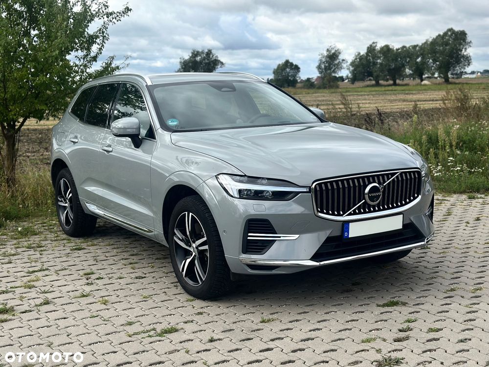 Volvo XC 60 T8 AWD Ultra Bright - 3