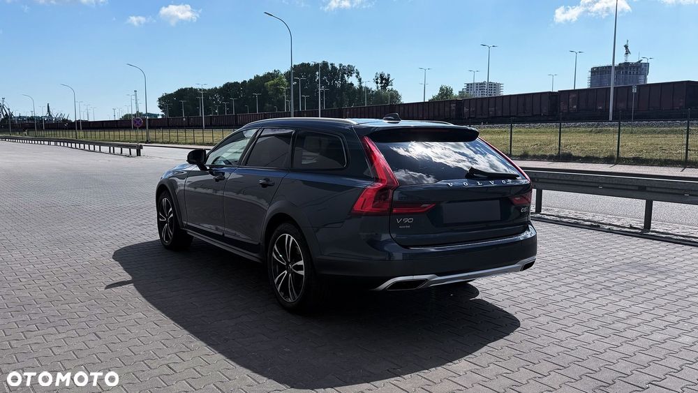 Volvo V90 Cross Country D5 AWD - 6