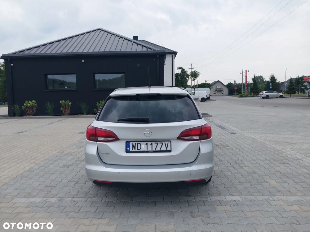 Opel Astra 1.2 T Edition S&S - 6