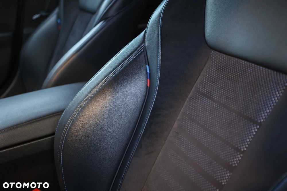 BMW Seria 3 320d Edition M Sport Shadow - 21
