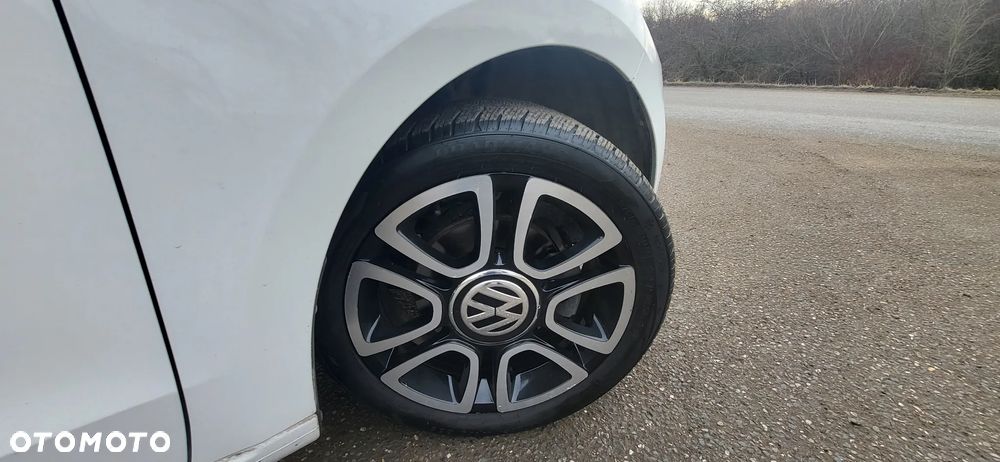 Volkswagen up! cup - 17