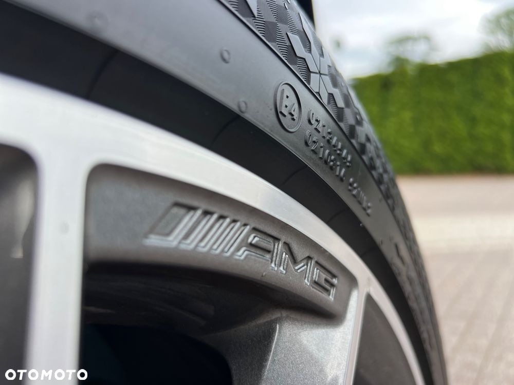 Mercedes-Benz GLE 300 d 4Matic 9G-TRONIC AMG Line - 40