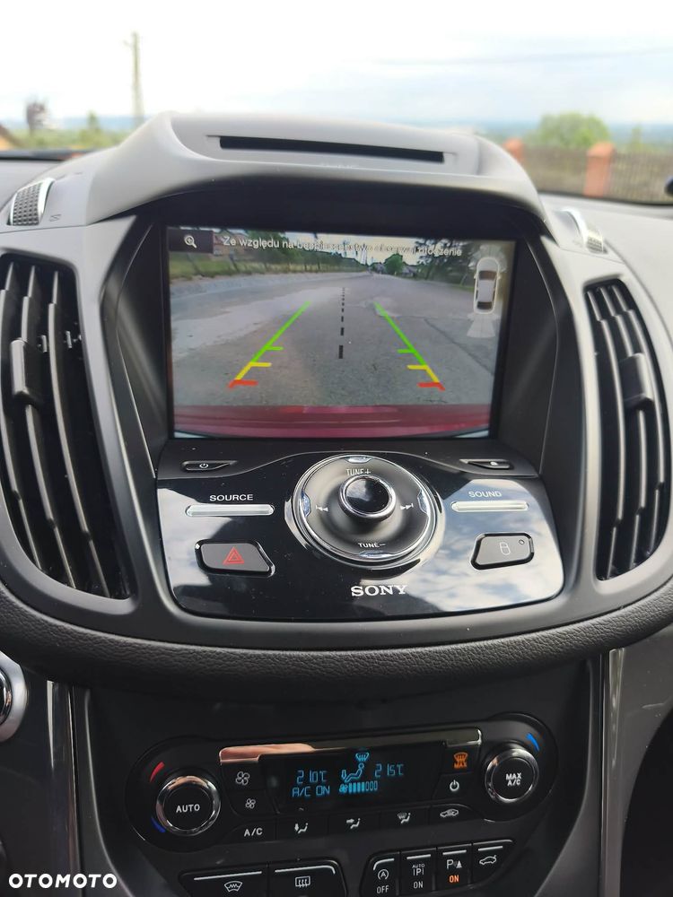 Ford Kuga 1.5 EcoBoost 2x4 Titanium - 14