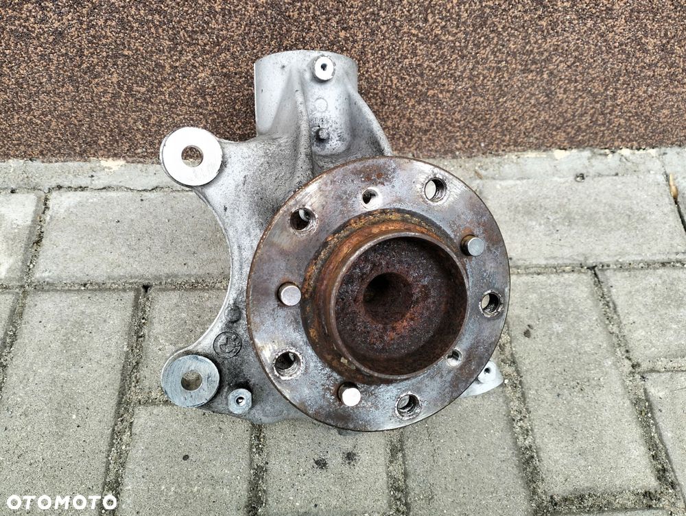 zwrotnica prawa bmw 3 e90 e92 e93 m3 - 4