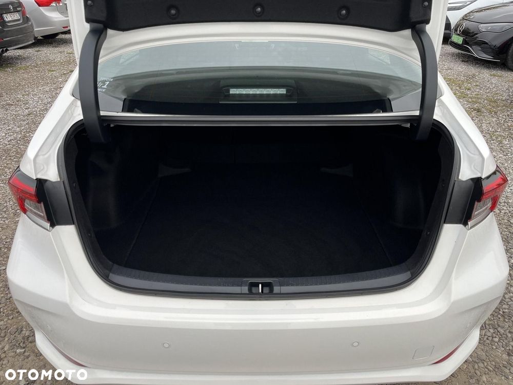 Toyota Corolla 1.8 Hybrid Comfort - 21