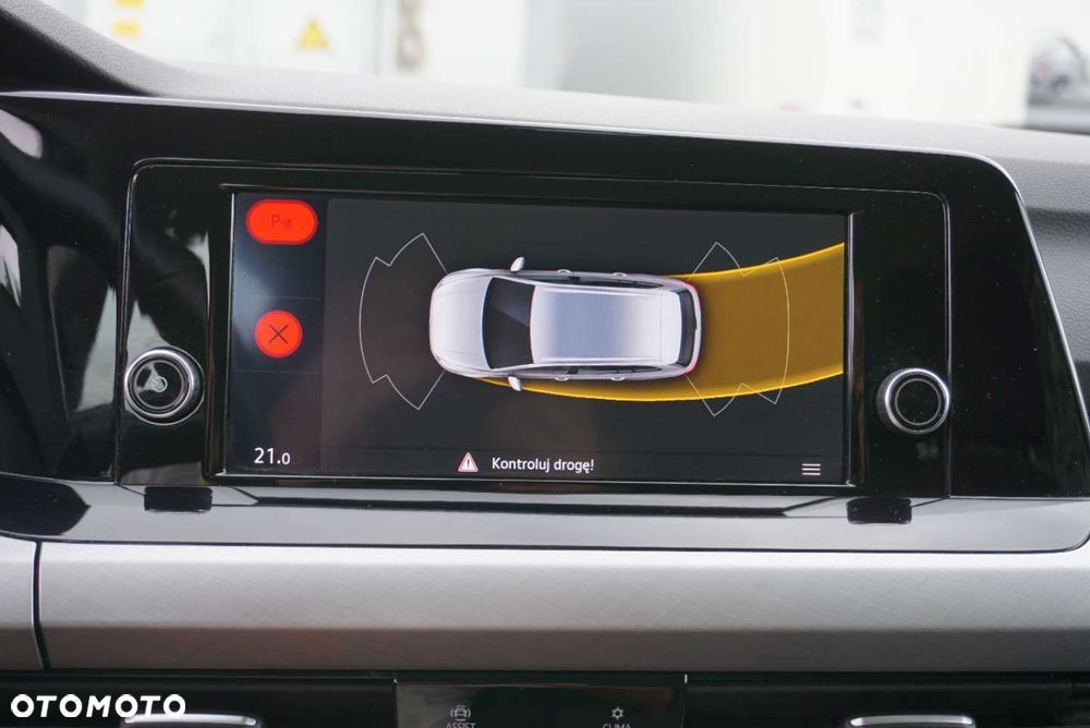 Volkswagen Golf - 14