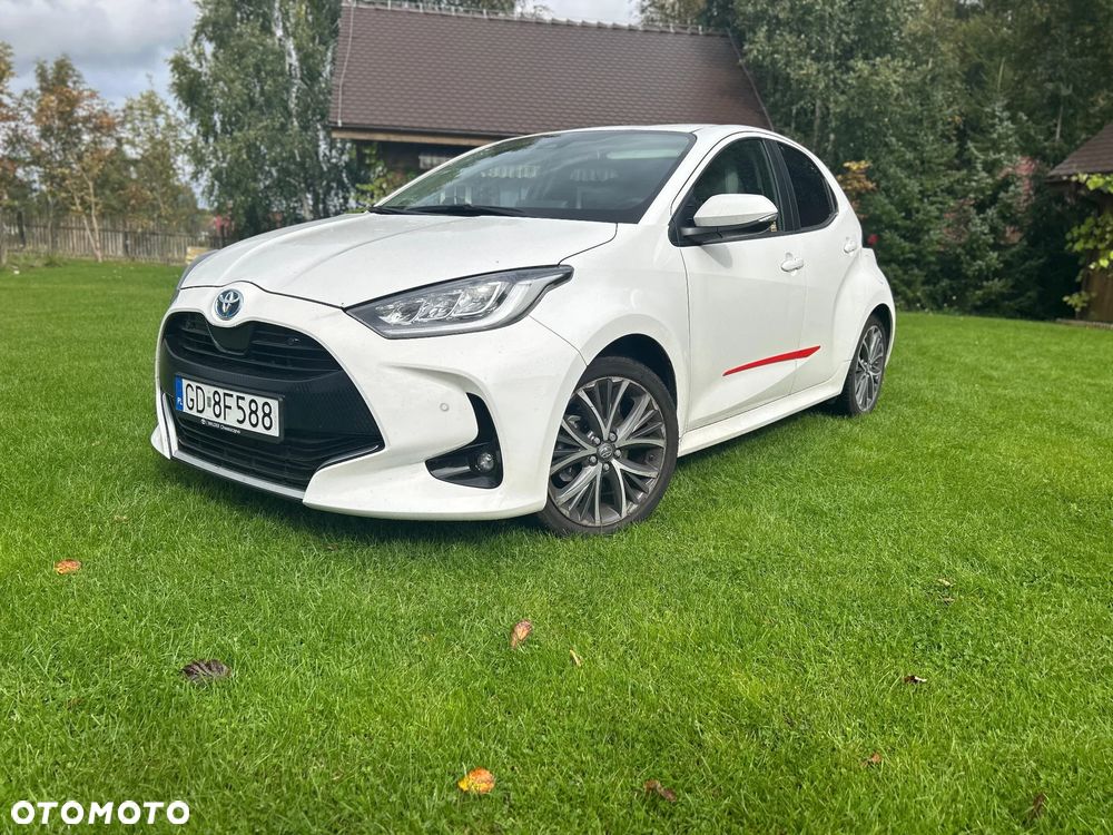 Toyota Yaris Hybrid 1.5 Executive - 1