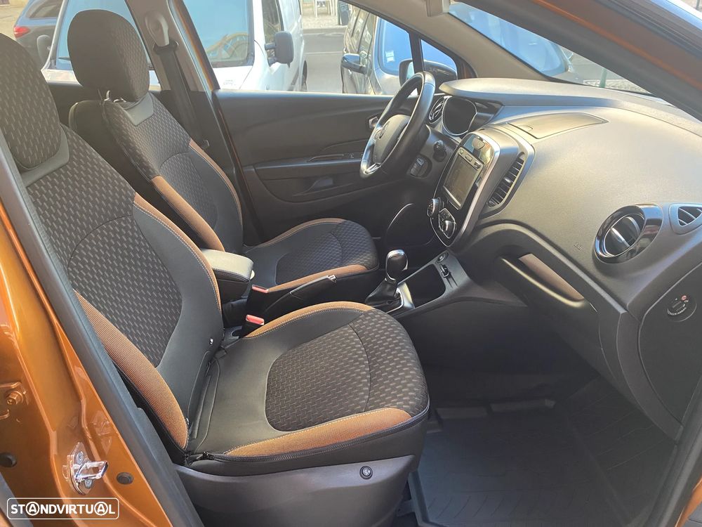 Renault Captur - 30