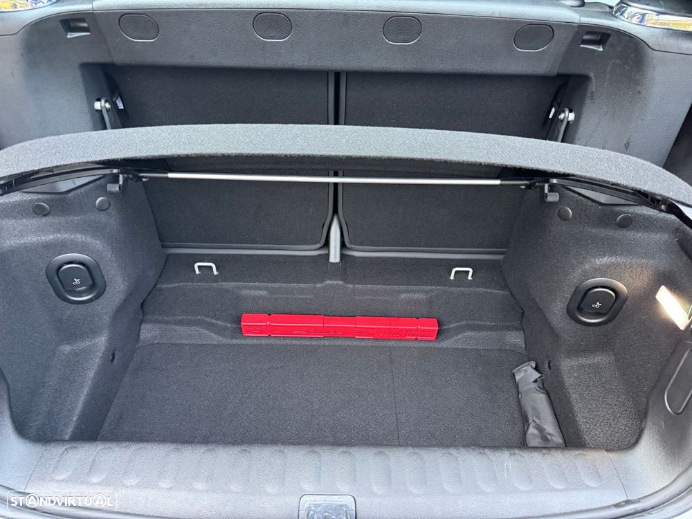 MINI Cabrio John Cooper Works Plus Auto Desportiva - 15