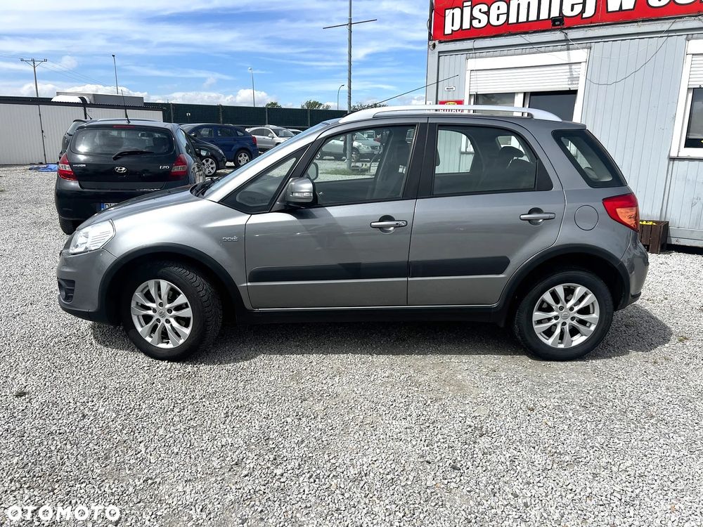 Suzuki SX4 2.0 DDiS Explore 4WD - 2